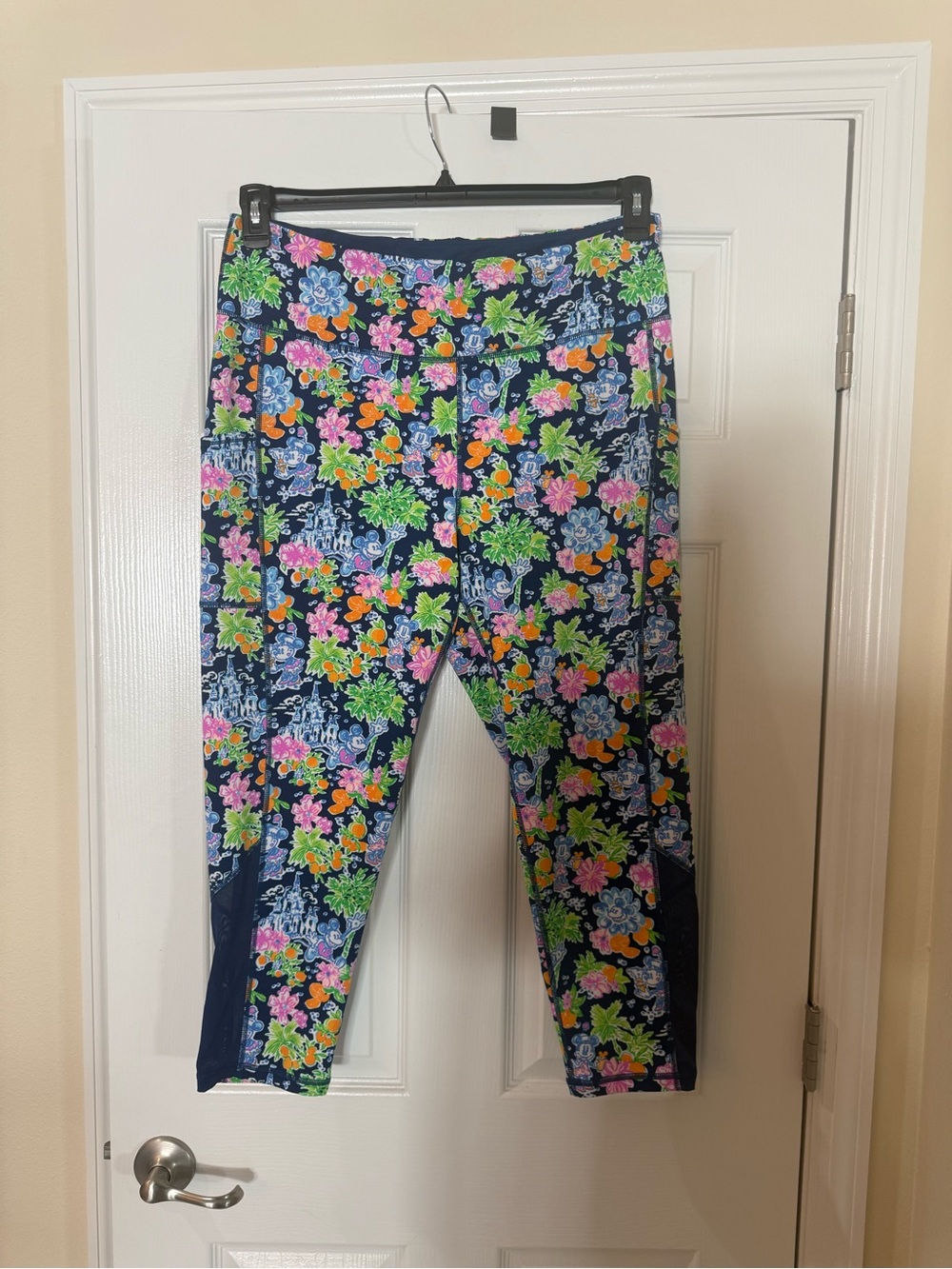Lilly Pulitzer Disney Navy Floral Performance Leggings w/ Minnie Mouse